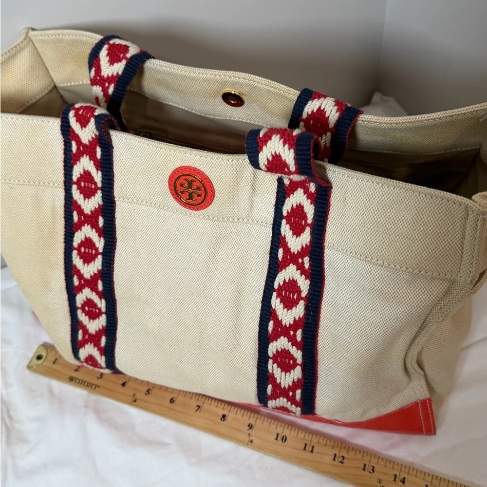 Tory Burch elegant tory
